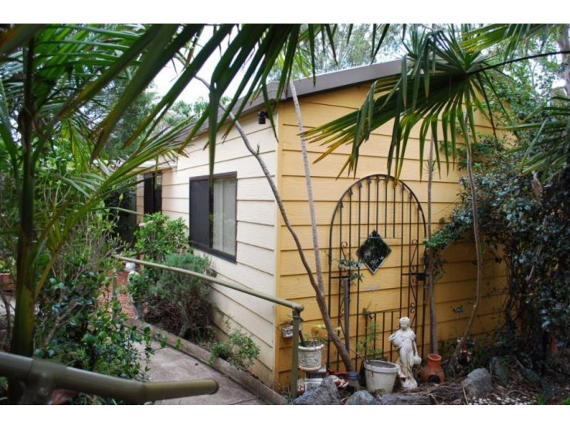 17A Romilly Place, Ambarvale NSW 2560