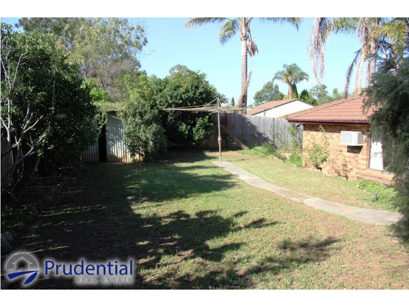 32 Serpentine Place, Eagle Vale NSW 2558