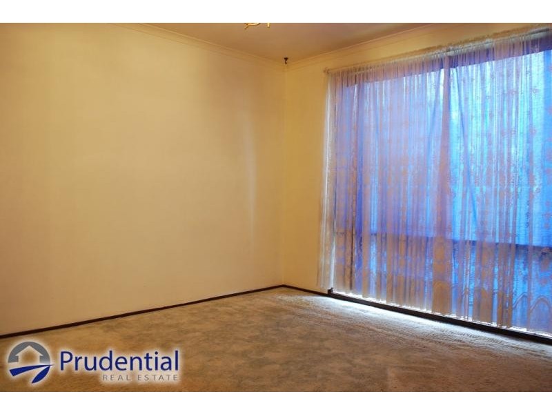 7 Young Place, Eagle Vale NSW 2558