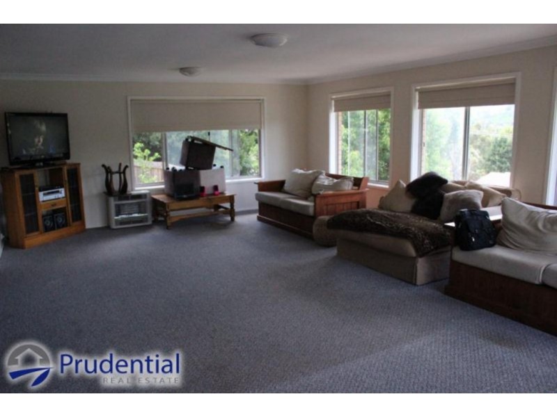 15 Picton Avenue, Picton NSW 2571