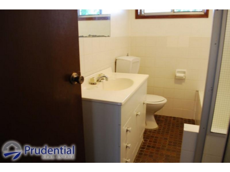 2/19-21 Tallawarra Road, Leumeah NSW 2560