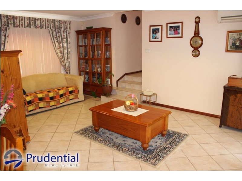 3 Wandella Place, Glen Alpine NSW 2560