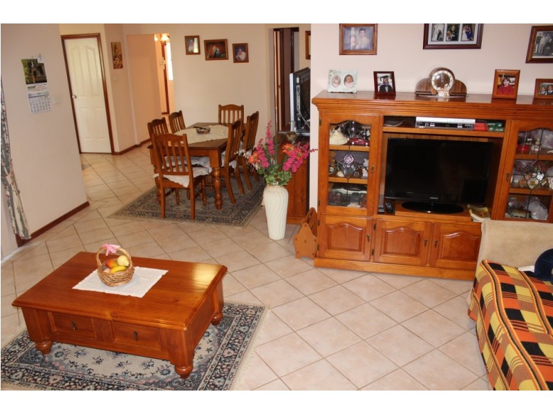 3 Wandella Place, Glen Alpine NSW 2560