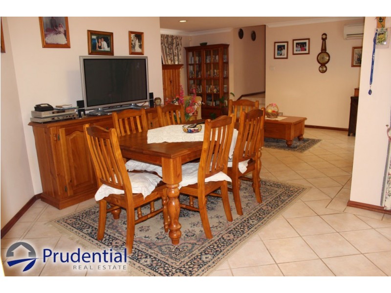 3 Wandella Place, Glen Alpine NSW 2560