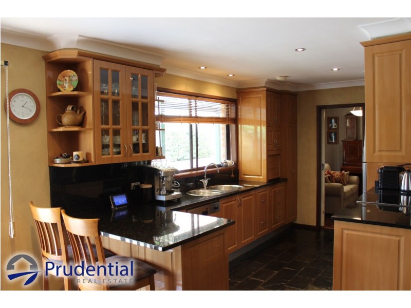 1 Clay Place, Eagle Vale NSW 2558