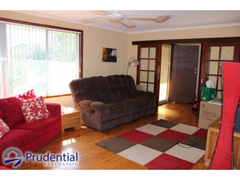 24 Campbellfield Avenue, Bradbury NSW 2560