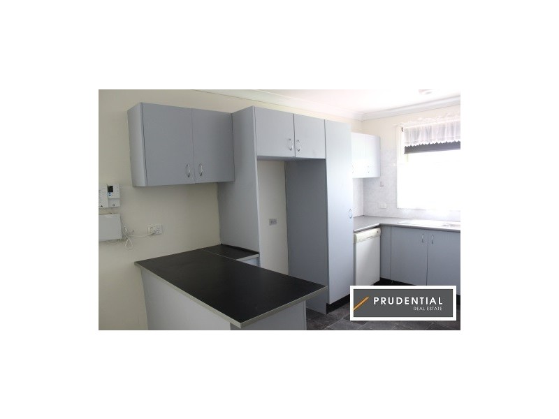 8 Turimetta Avenue, Leumeah NSW 2560