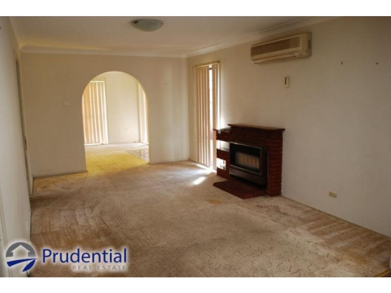 54 Surrey Street, Minto NSW 2566