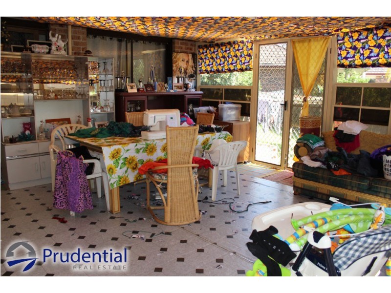 32 Parkhill Avenue, Leumeah NSW 2560