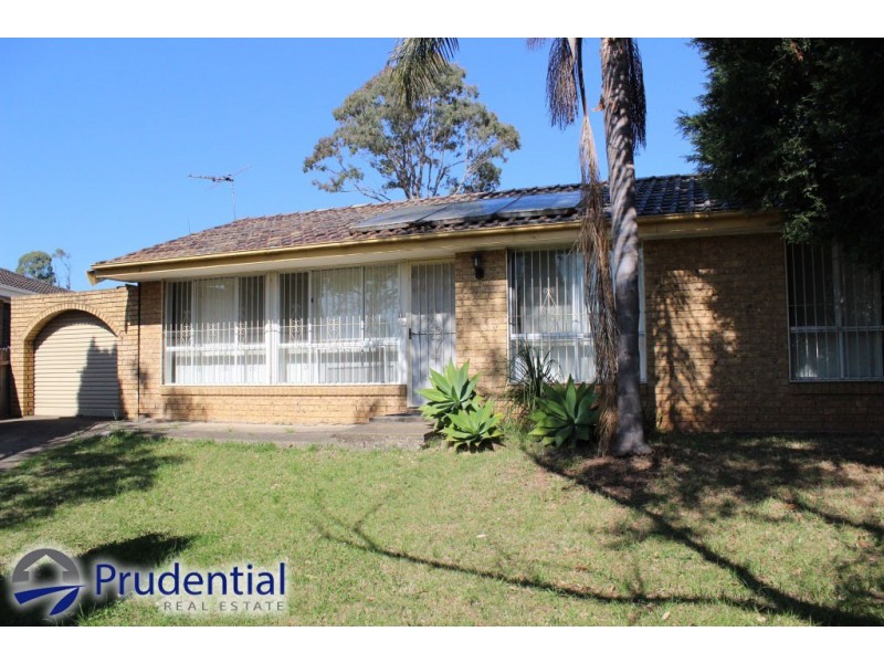 11 Newbury Place, Eagle Vale NSW 2558