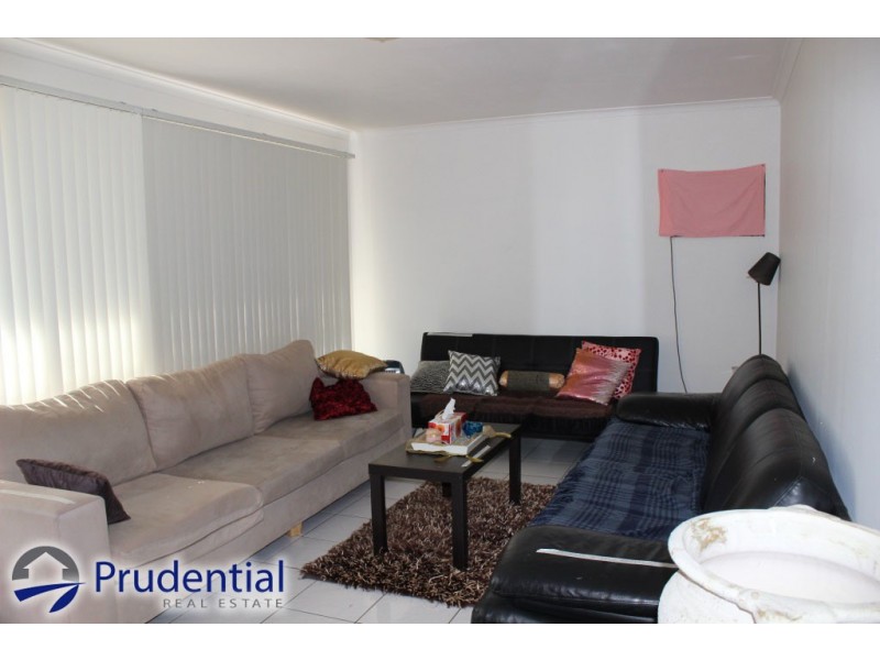 11 Newbury Place, Eagle Vale NSW 2558