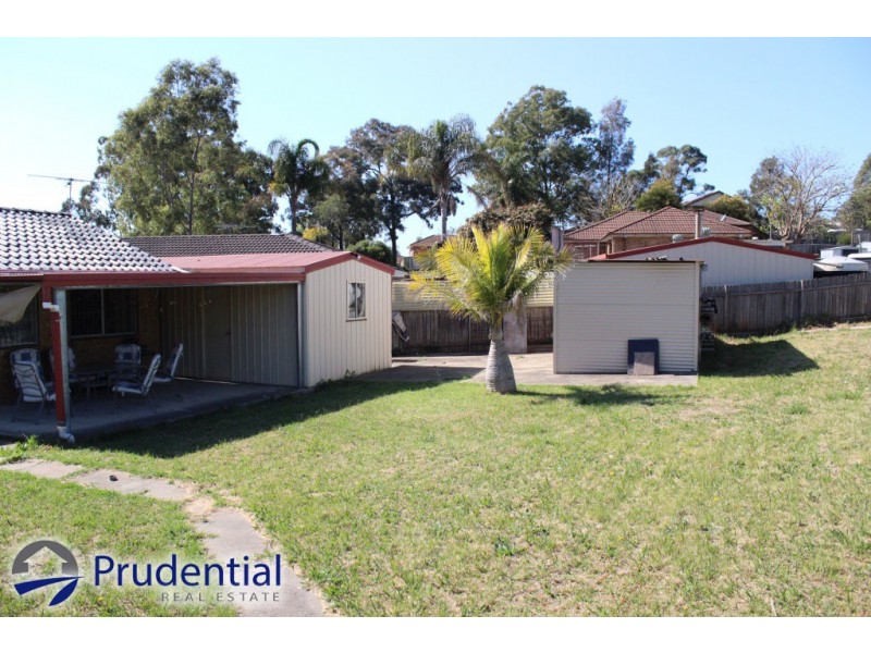 11 Newbury Place, Eagle Vale NSW 2558