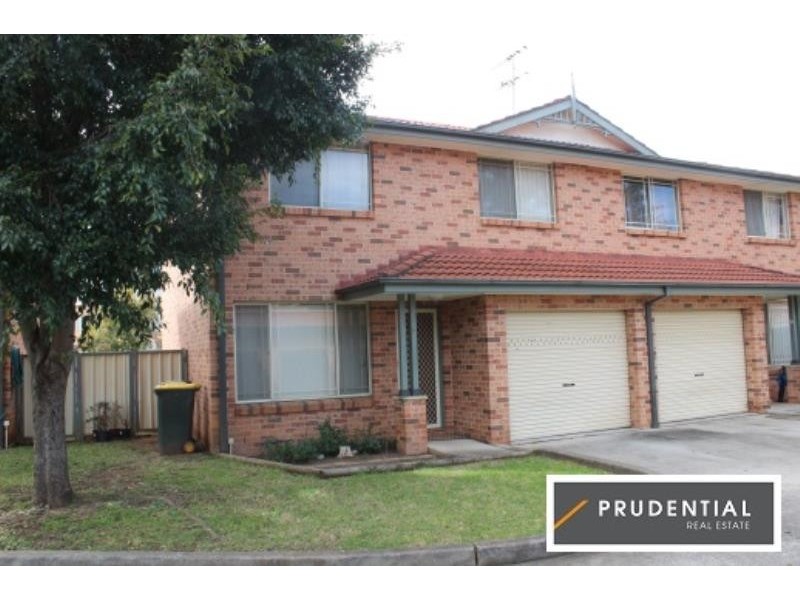 8/97 Hurricane Drive, Raby NSW 2566
