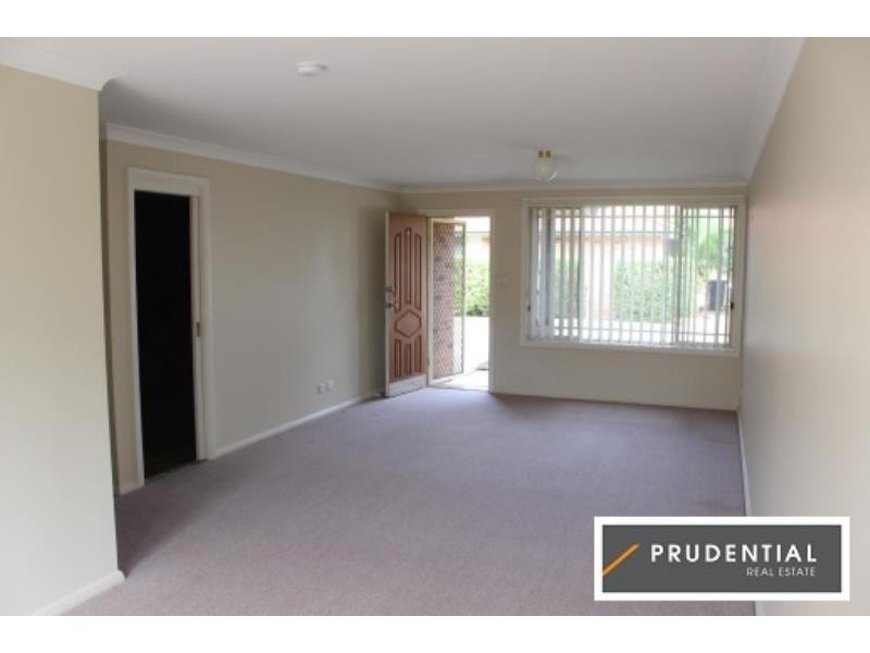 8/97 Hurricane Drive, Raby NSW 2566