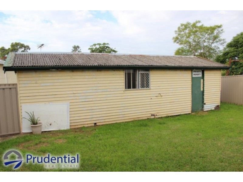 2 Milton Crescent, Leumeah NSW 2560