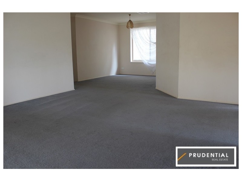 43 Glendower Street, Rosemeadow NSW 2560