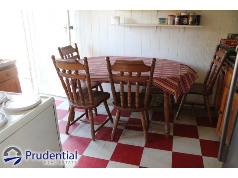 112 Macquarie Avenue, Campbelltown NSW 2560