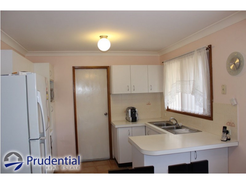 6/101 Hurricane Drive, Raby NSW 2566