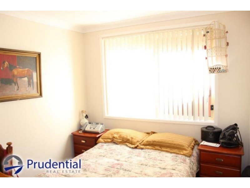 1/53 Dehavilland Crescent, Raby NSW 2566