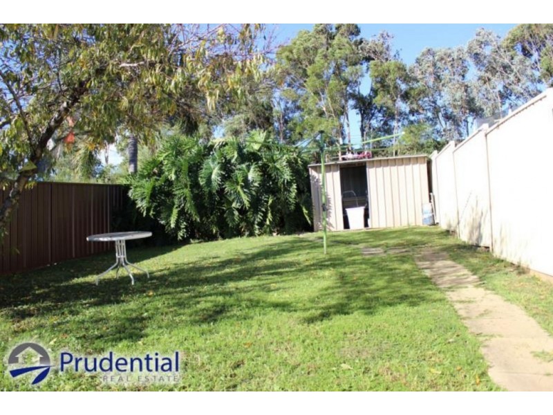 1/53 Dehavilland Crescent, Raby NSW 2566