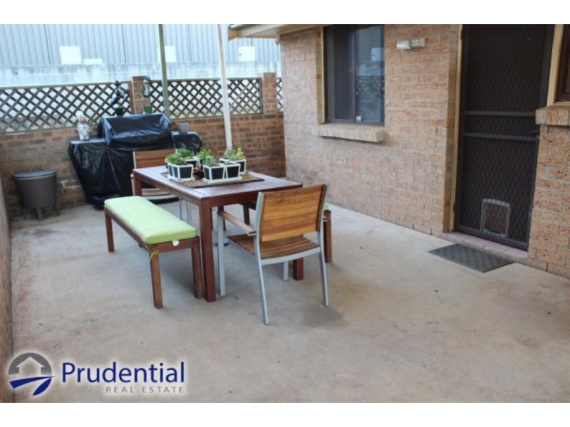 21 Clennam Avenue, Ambarvale NSW 2560