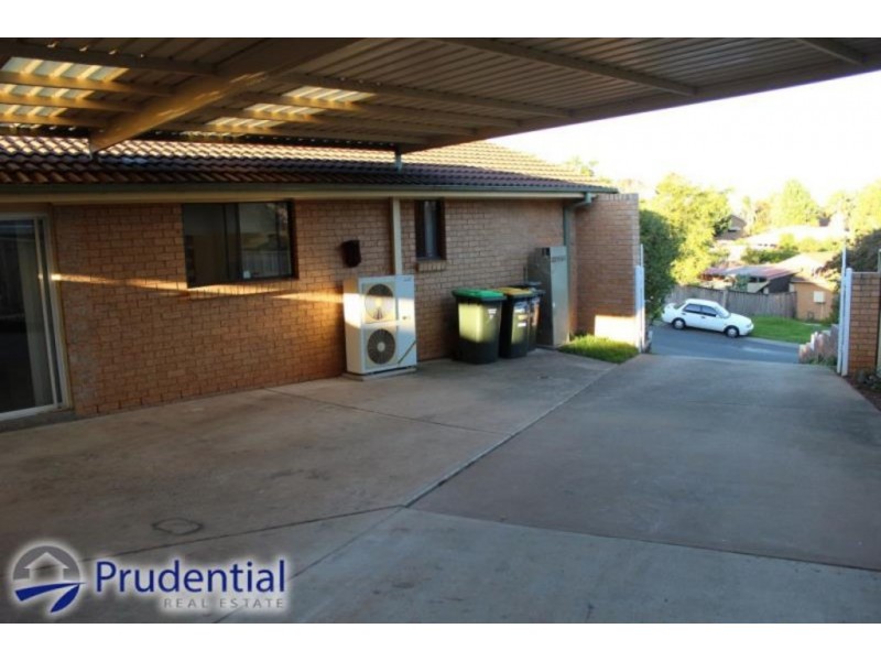 21 Clennam Avenue, Ambarvale NSW 2560