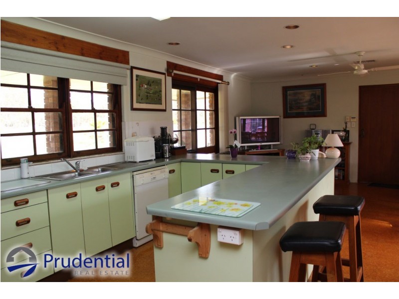 48 Masterfield Street, Rossmore NSW 2557