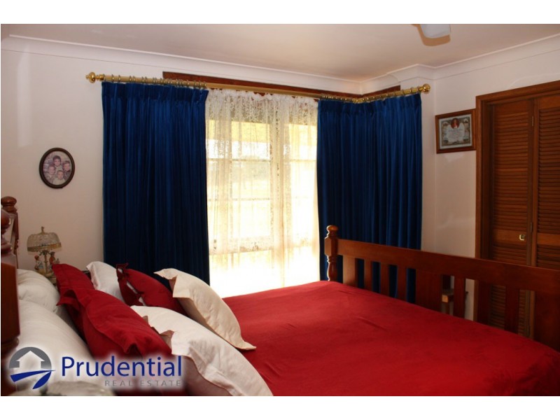 48 Masterfield Street, Rossmore NSW 2557