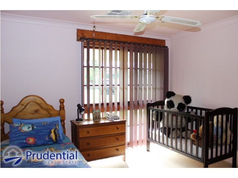 48 Masterfield Street, Rossmore NSW 2557