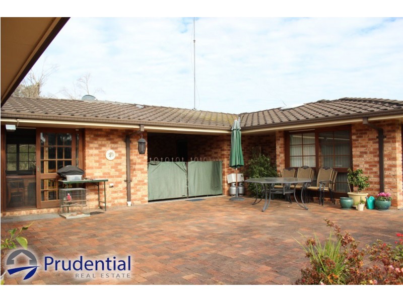 48 Masterfield Street, Rossmore NSW 2557