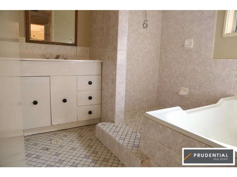 11 Scriven Street, Leumeah NSW 2560