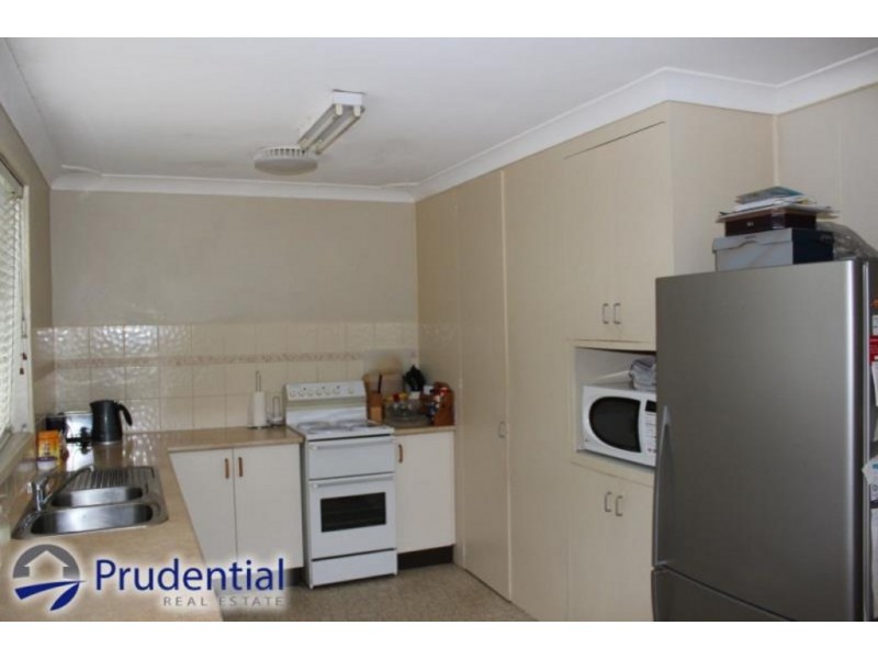 28 Lugarno Avenue, Leumeah NSW 2560