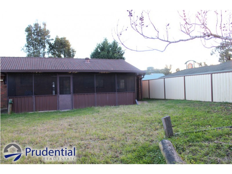 199 Gould Road, Eagle Vale NSW 2558