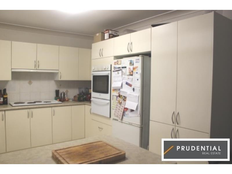 49 Amundsen Avenue, Leumeah NSW 2560