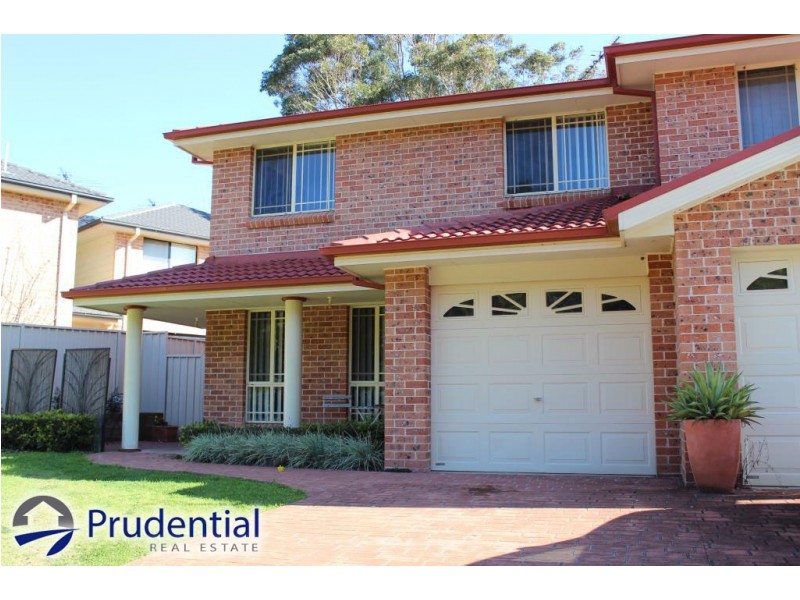 26B Fullerton Circuit, St Helens Park NSW 2560