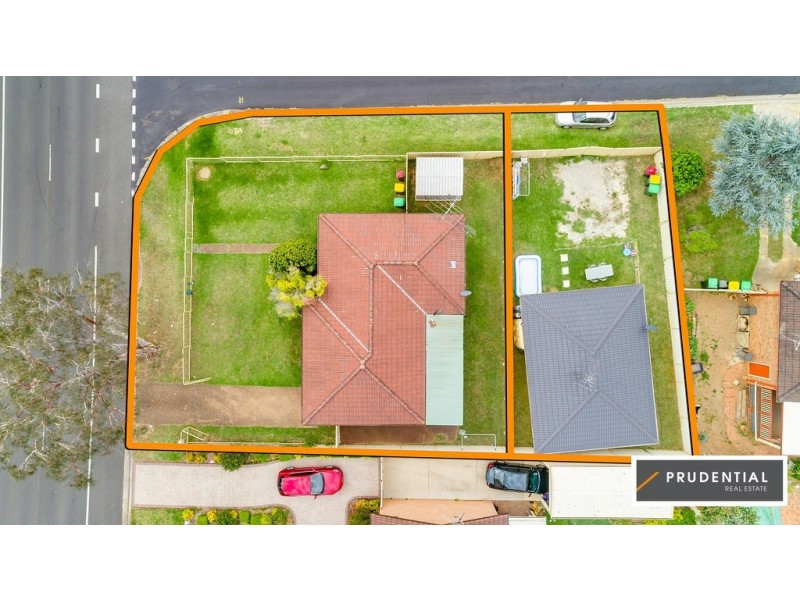 10 Crispsparkle Drive, Ambarvale NSW 2560
