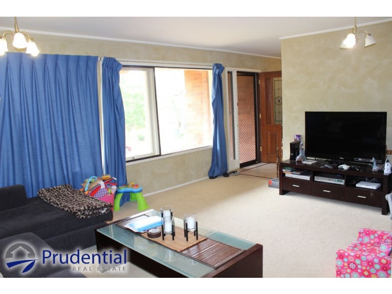 39 Evergreen Avenue, Bradbury NSW 2560