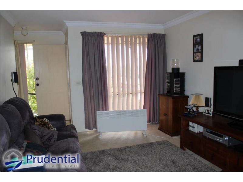89 Parkholme Circuit, Englorie Park NSW 2560