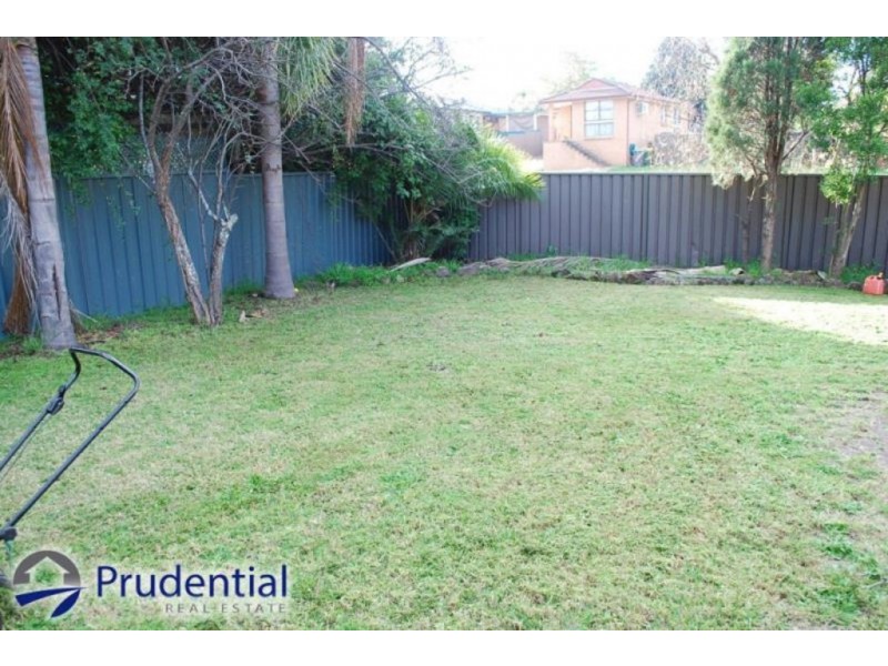 2 Griffiths Place, Eagle Vale NSW 2558