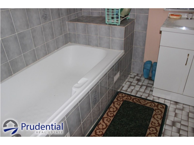 9 Broadford Street, St Andrews NSW 2566