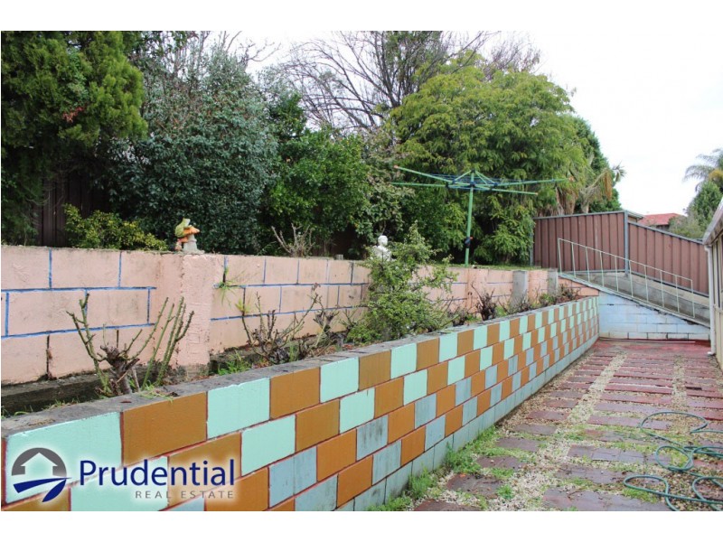 9 Broadford Street, St Andrews NSW 2566