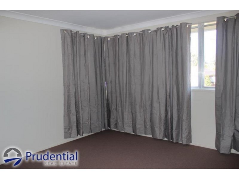 18 Brisbane Road, Campbelltown NSW 2560