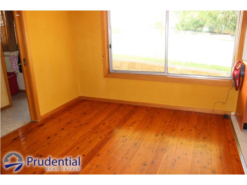 35 Bottlebrush Avenue, Bradbury NSW 2560