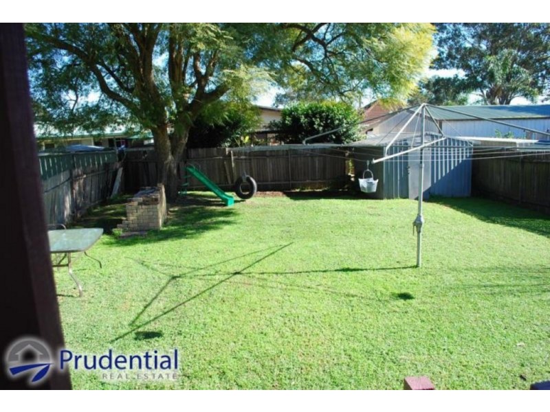 53 Kent Street, Minto NSW 2566
