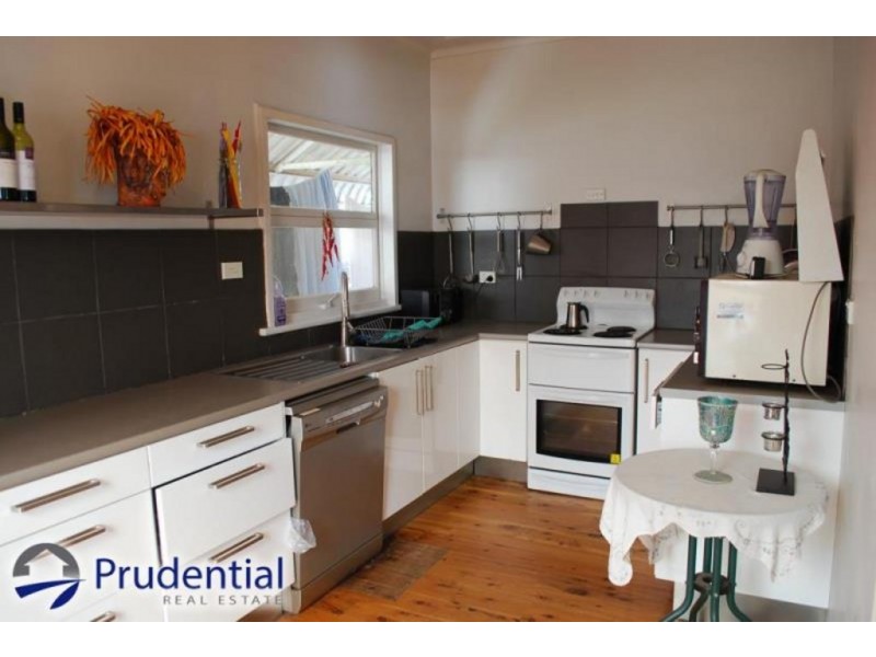 522 Pembroke Road, Leumeah NSW 2560