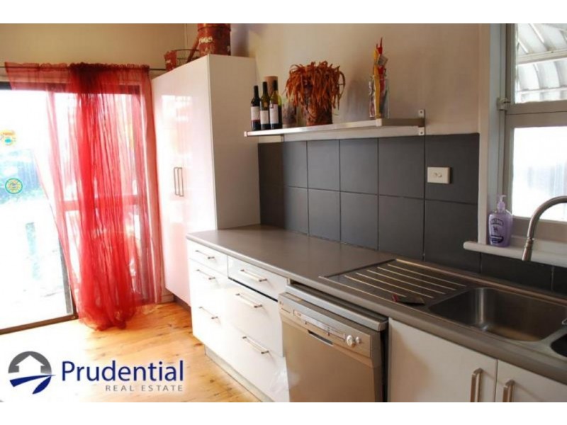 522 Pembroke Road, Leumeah NSW 2560