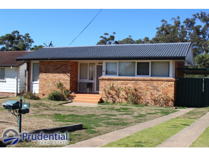 90 Carrington Circuit, Leumeah NSW 2560
