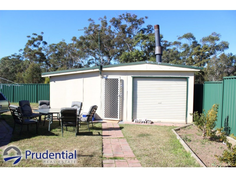 90 Carrington Circuit, Leumeah NSW 2560