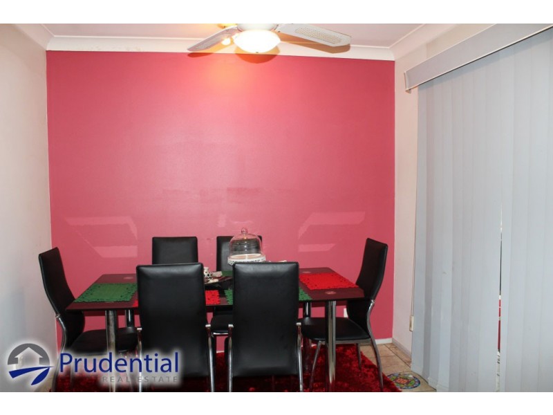 17 Eliza Way, Leumeah NSW 2560