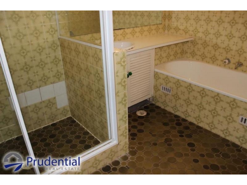 148 Wyangala Crescent, Leumeah NSW 2560